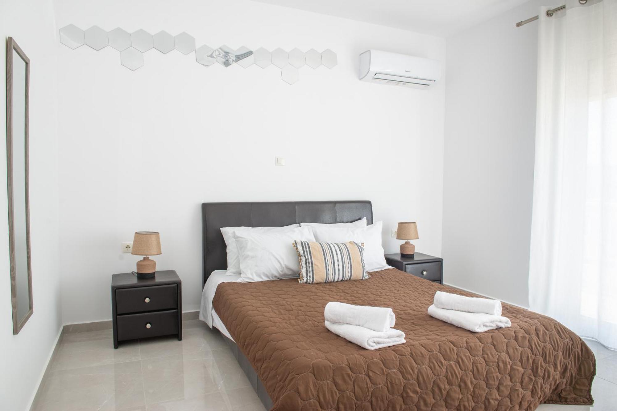 Katerina & Stefanos Family Apartments Archangelos  Exterior photo